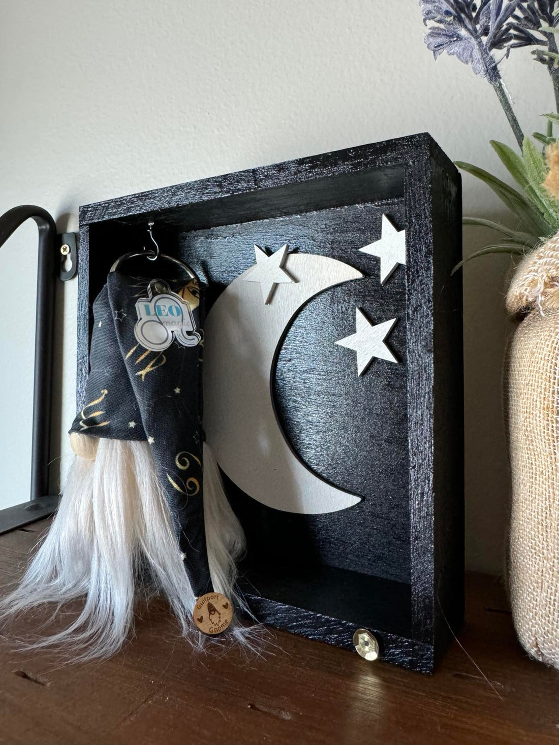 A Leo Gnome's Grand Adventure: Embracing Bravery and Leadership