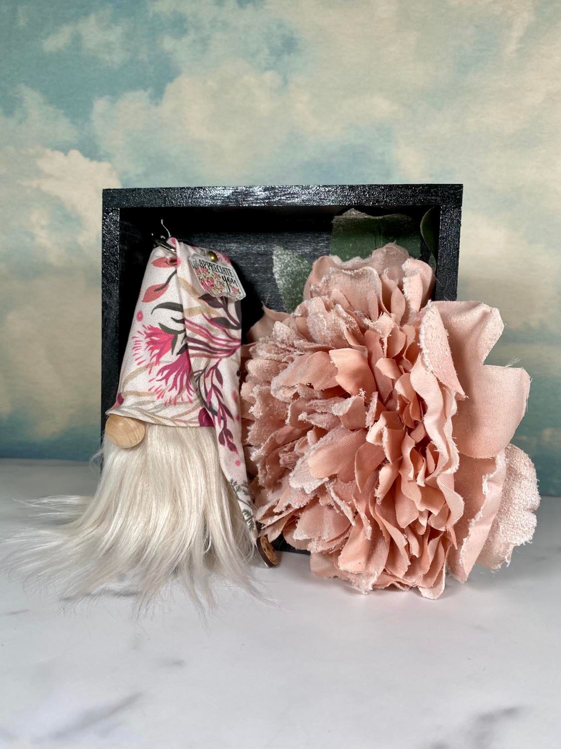 Gift Set - Appreciate YOU Gnome and Flower Gift set with Gulfport Gnome™ - 4" Plush Gnome