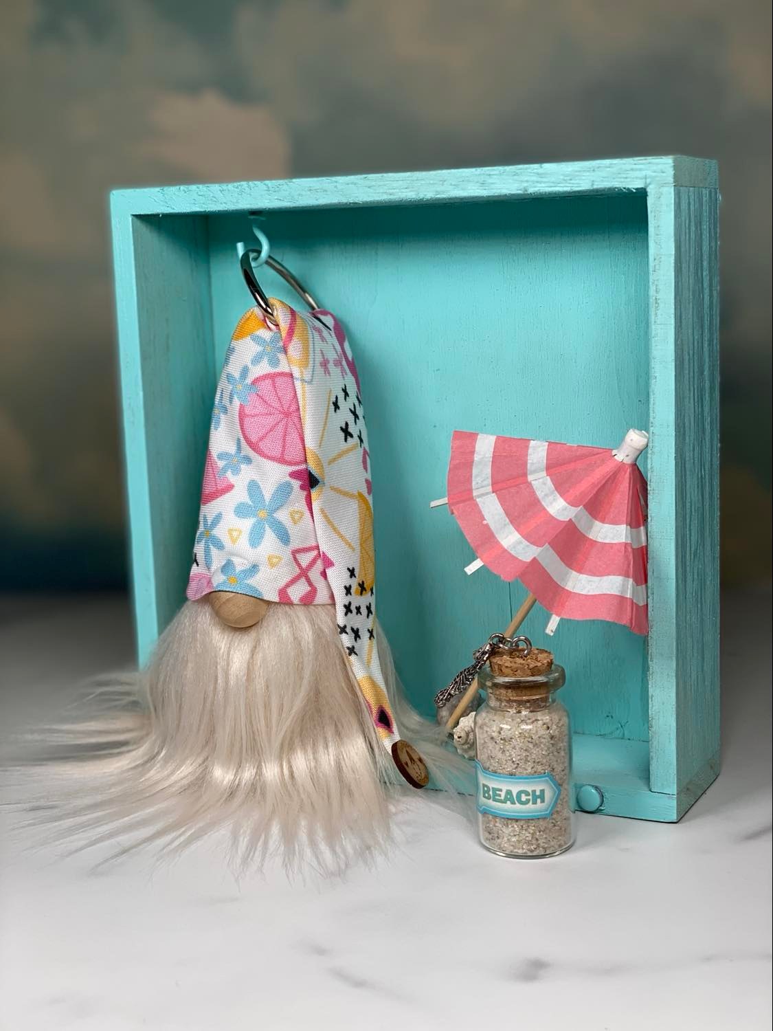 Gift Set - Beach Lovers Gnome Decor Gift set with Sand and Seashells - 4" Plush Gnome