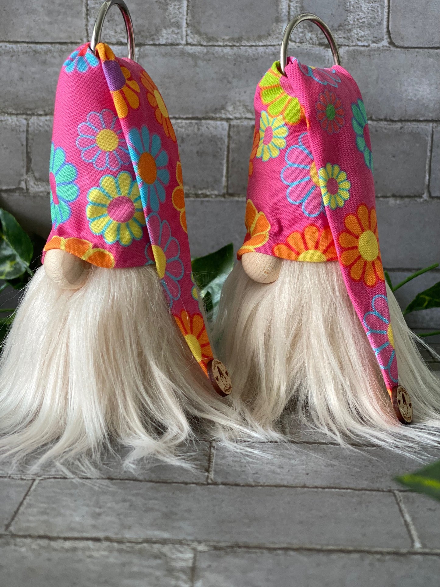 Gulfport Gnome™-Hippie Flowers Boho Decor - Plush Pink Gnome 4"