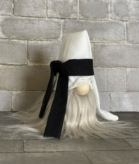 Gulfport Gnome™ - Karate Black Belt Gnome - 4" Plush Karate Home Decor